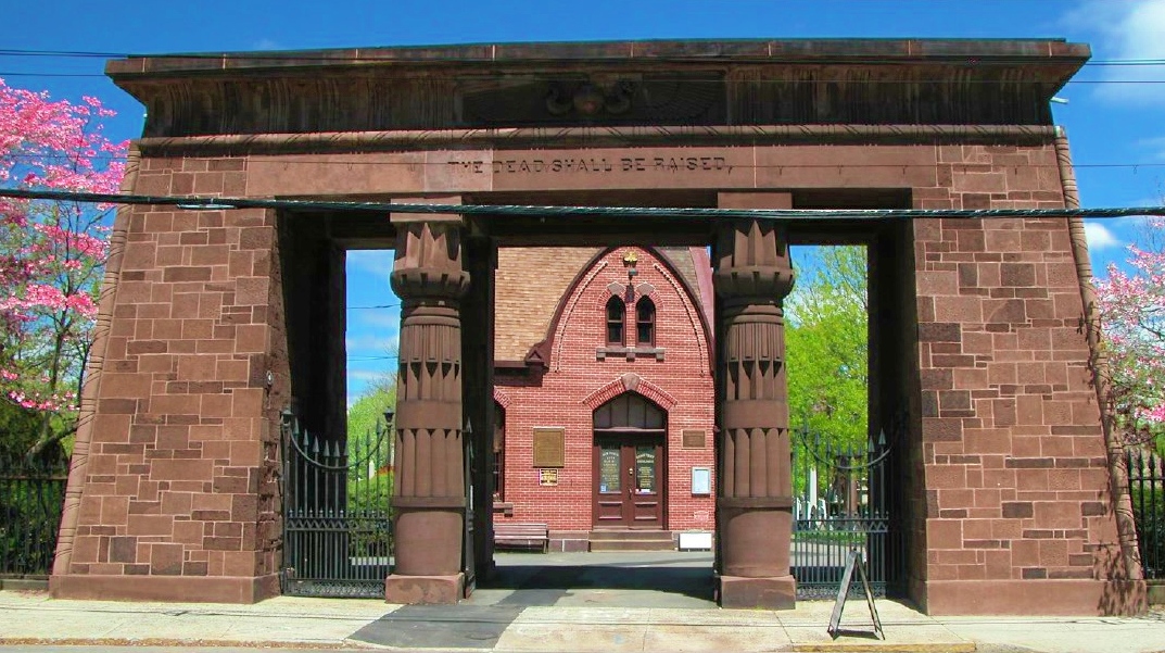 Grove Street Cemetery gate